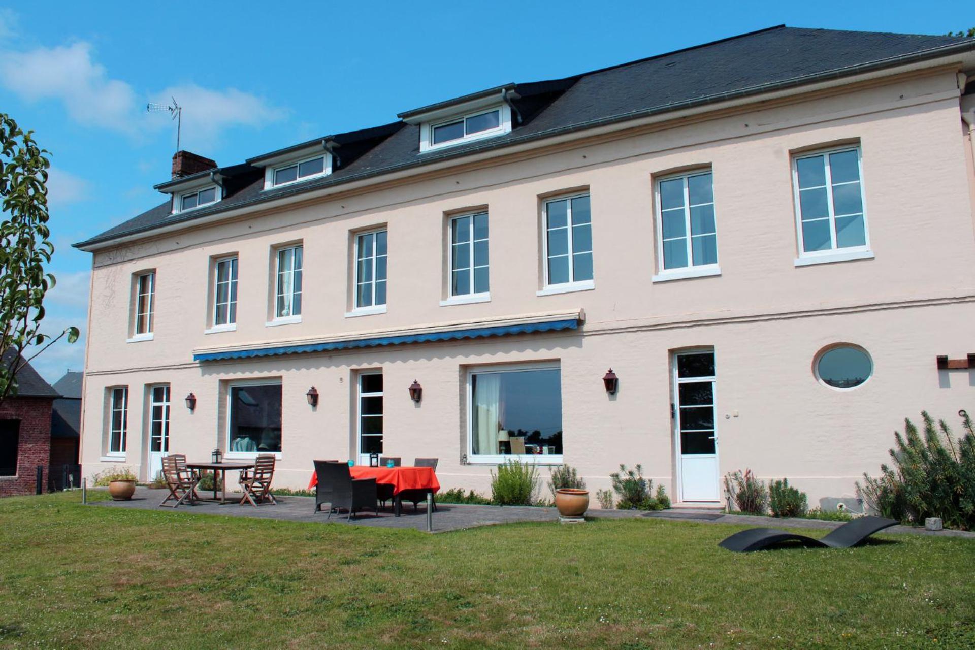 Maison Menadel Yvetot Eksteriør bilde